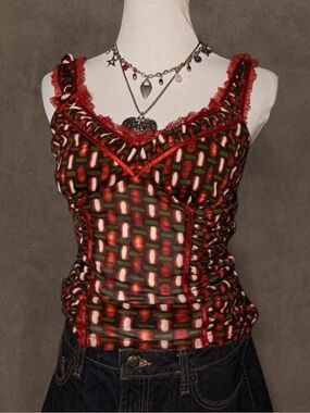 Red & Black Patterned Lace Trim Tank Top